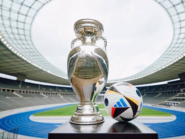 Cúp UEFA Euro danh giá