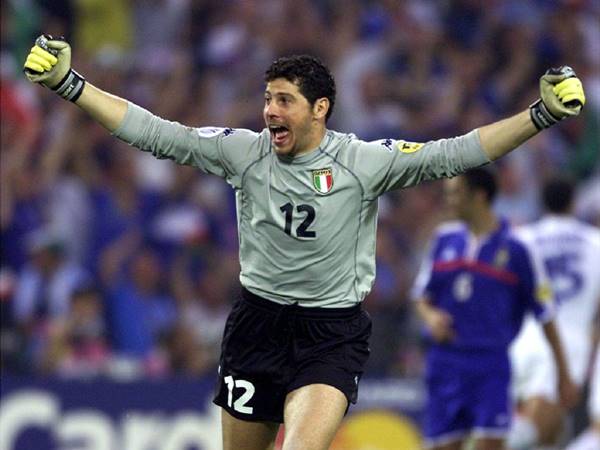 Francesco Toldo – Người hùng bị lãng quên tại Euro 2000
