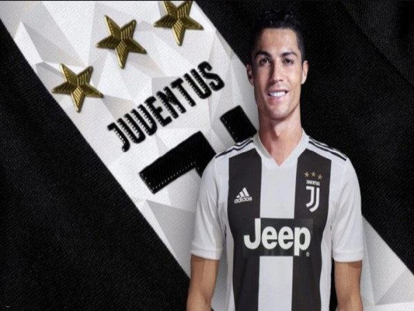 Lương Ronaldo ở Juventus con số khủng & lợi ích thương mại