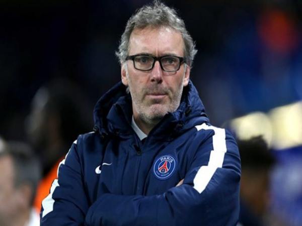 Huấn luyện viên Laurent Blanc