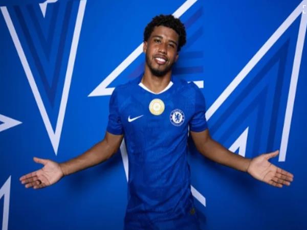Chuyển nhượng Chelsea: Bán Andrey Santos giá 60 triệu bảng